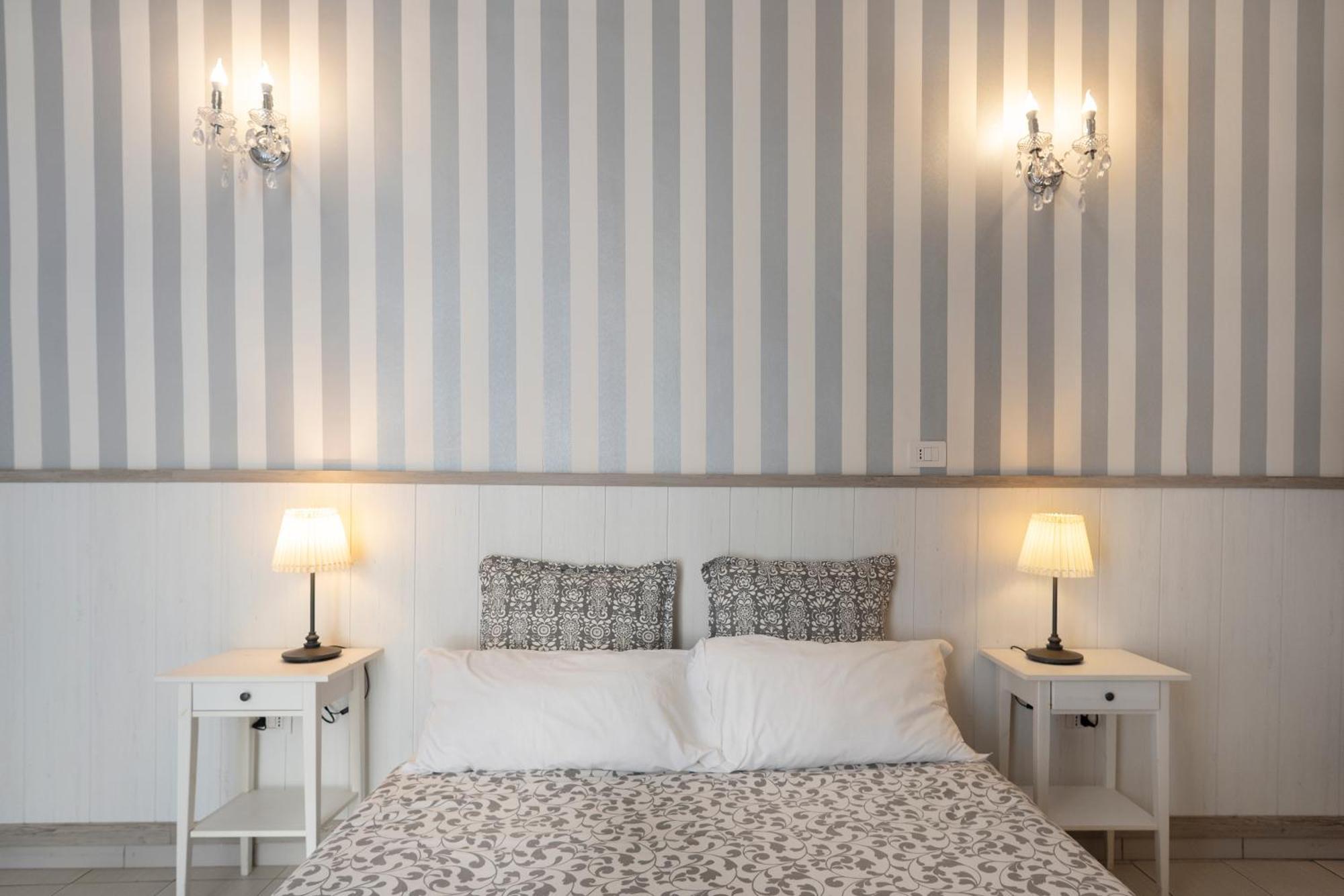 B&B Dei Decumani Неаполь Экстерьер фото